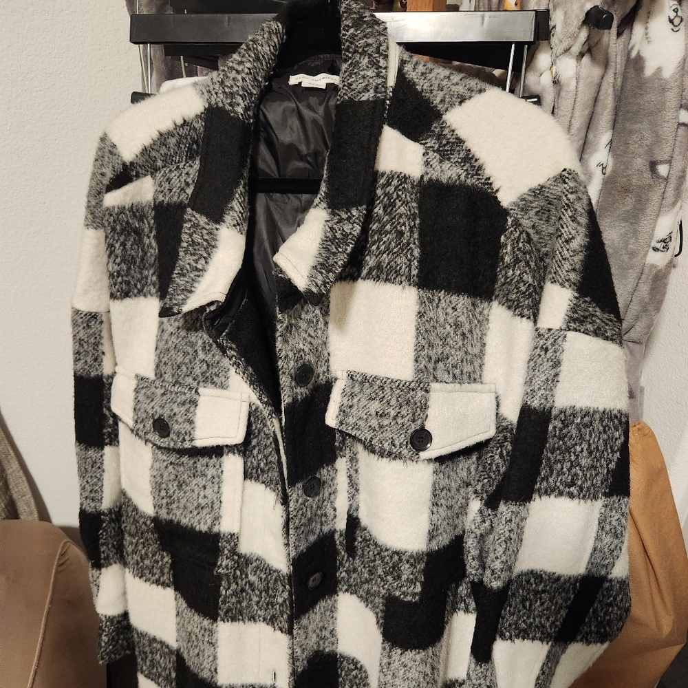 Good american shacket